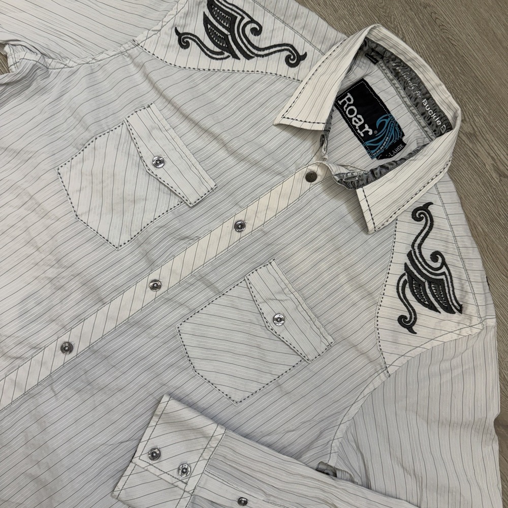 Roar Buckle Shirt Mens XXL White Embroidered Western Y2K Biker Button Up